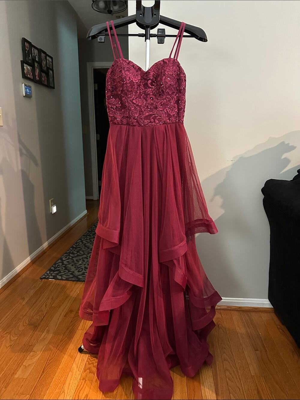 Xtraordinary Burgundy Beaded Tulle Prom Gown Sz 7 Double Strap Sweetheart Dress